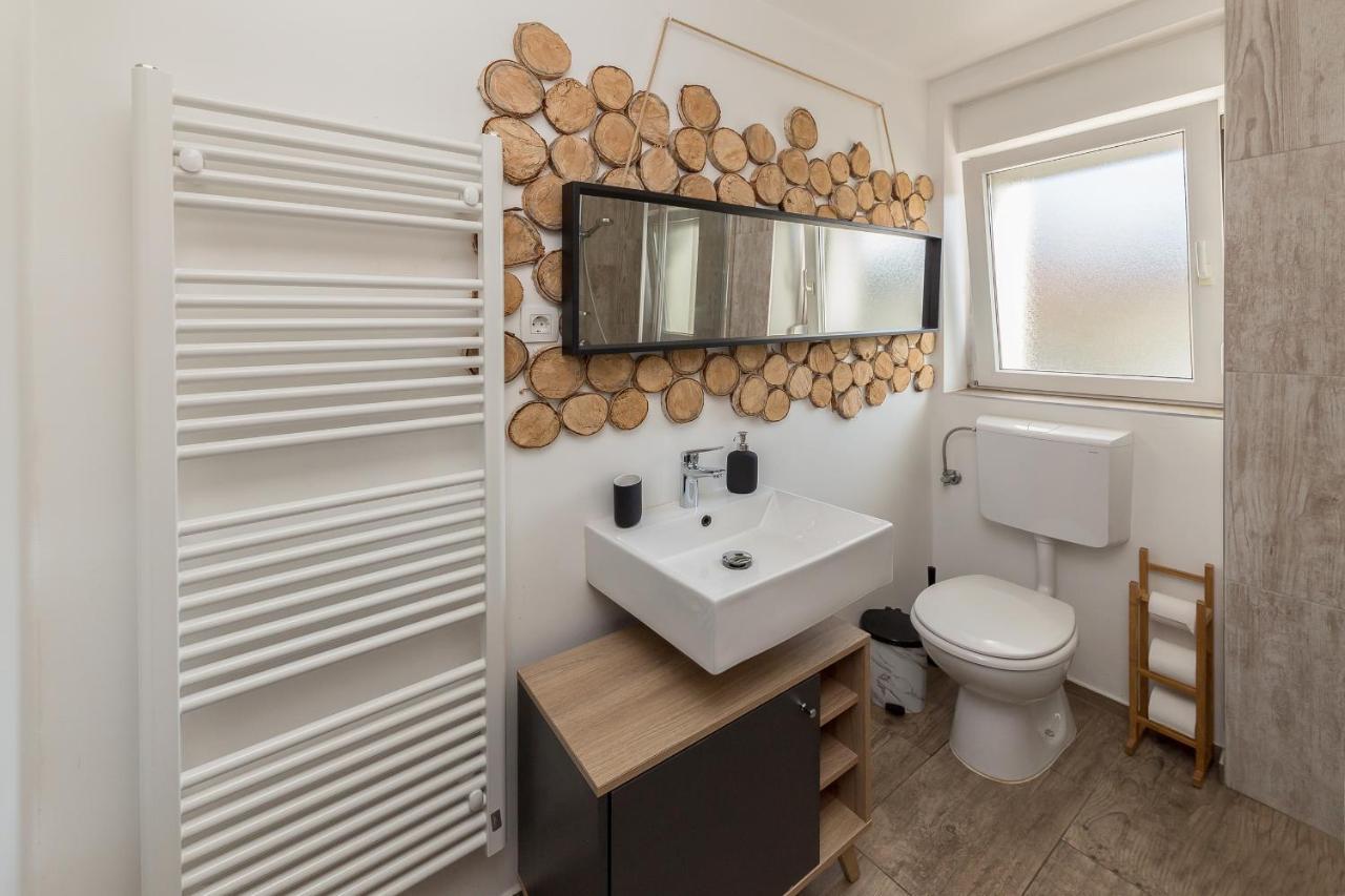 Apartments Rok Ljubljana Bagian luar foto