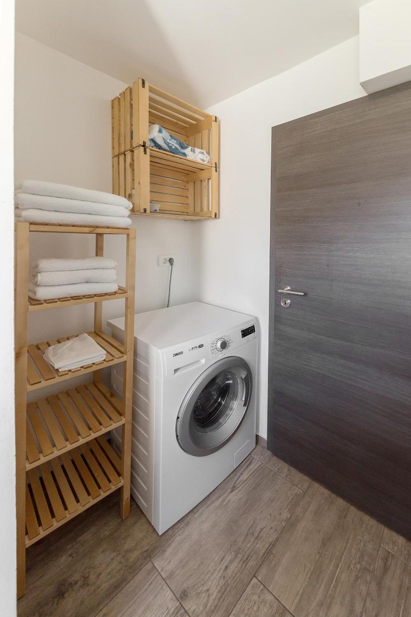 Apartments Rok Ljubljana Bagian luar foto