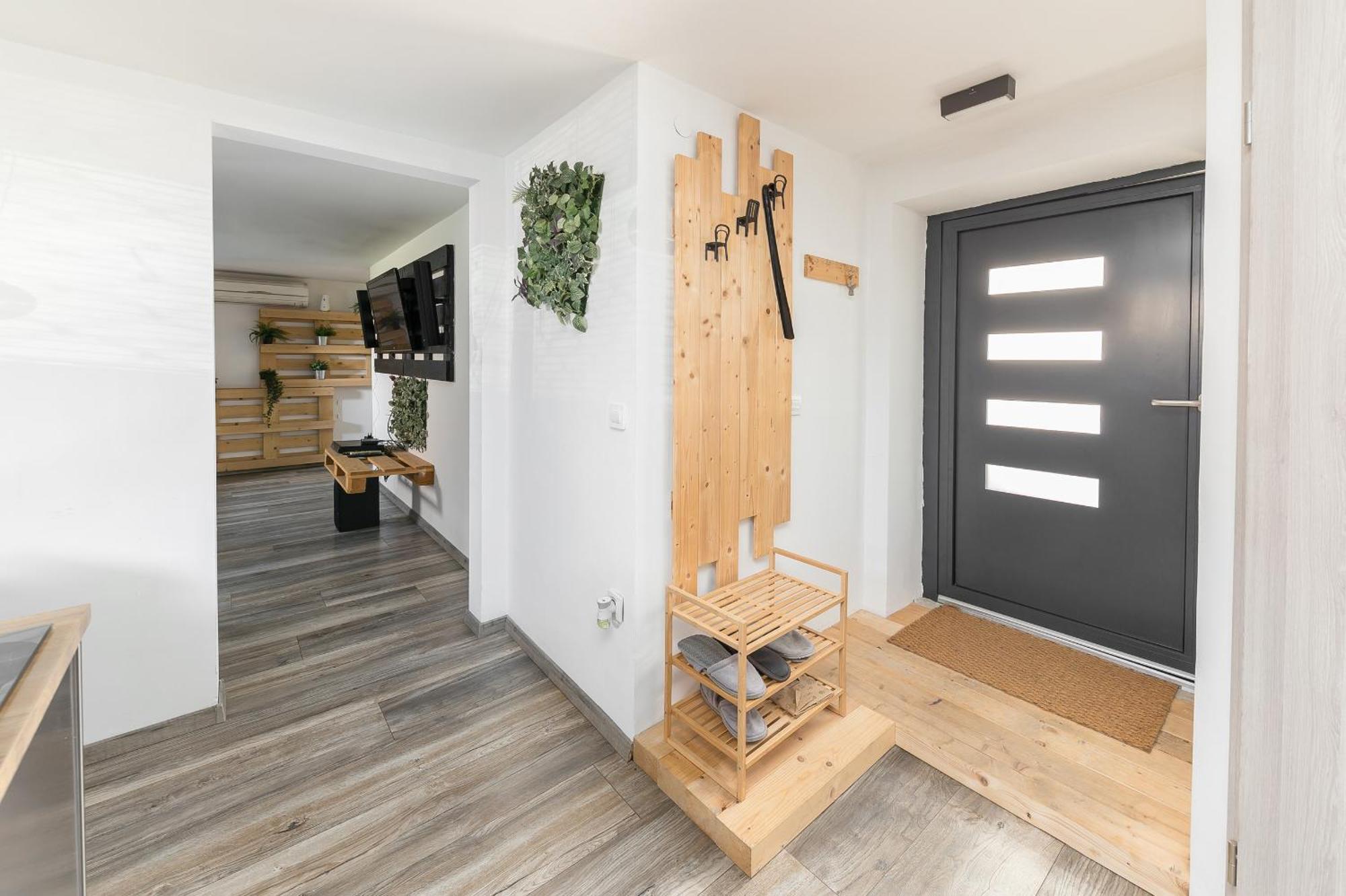 Apartments Rok Ljubljana Bagian luar foto