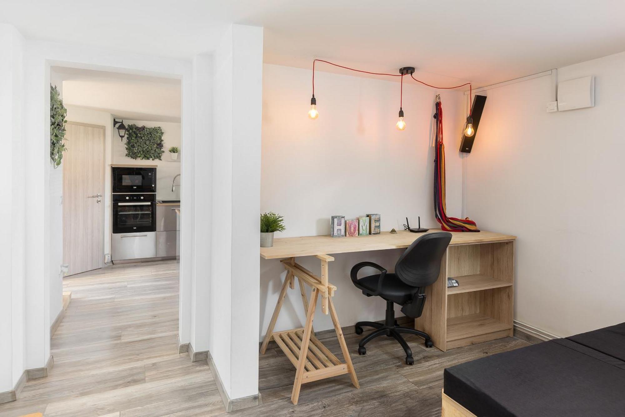 Apartments Rok Ljubljana Bagian luar foto