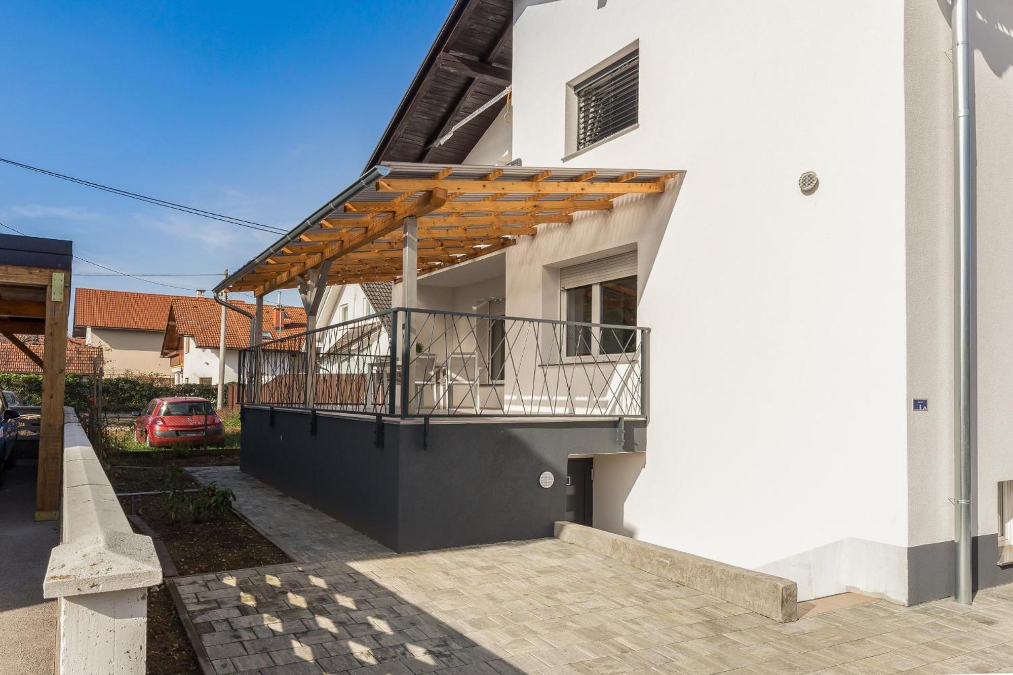 Apartments Rok Ljubljana Bagian luar foto